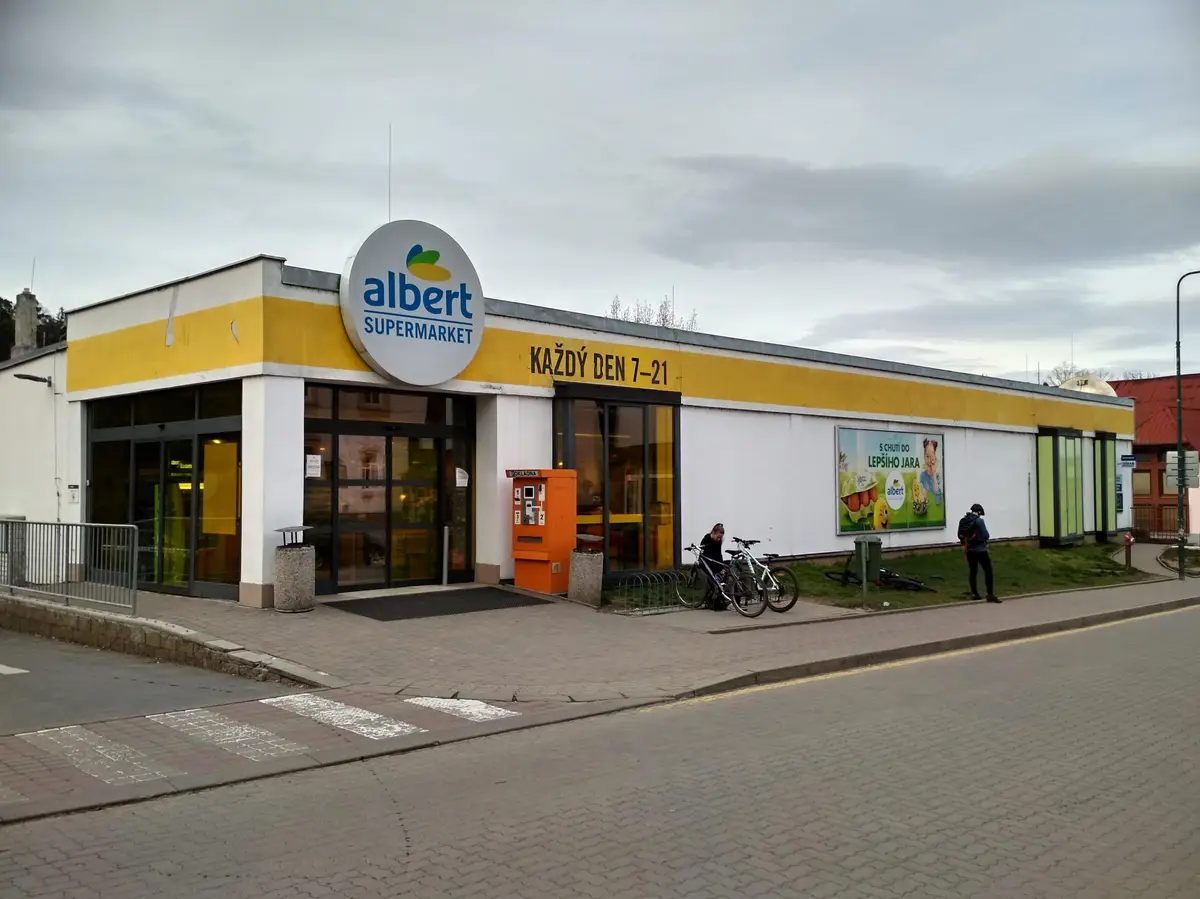 Albert Supermarket